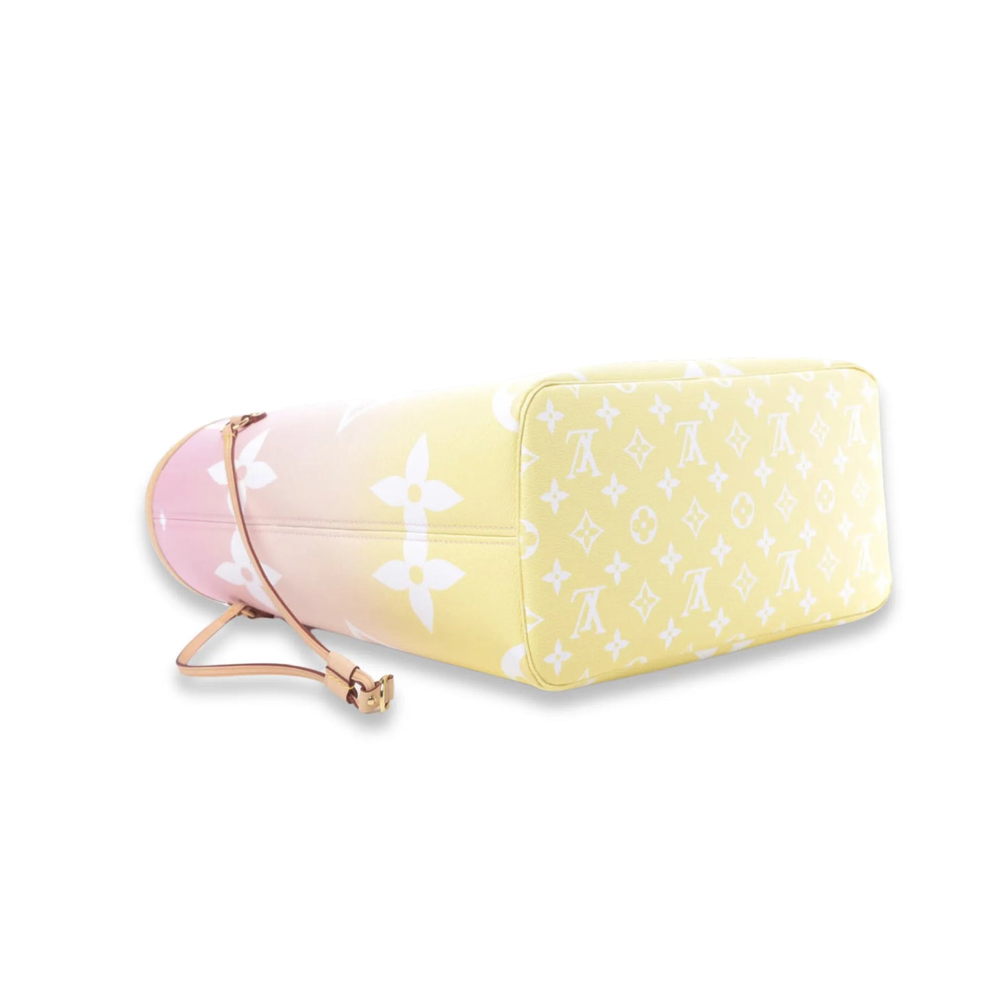 LV NEVERFULL MONOGRAMA NEVERFULL MM JUNTO A LA PISCINA