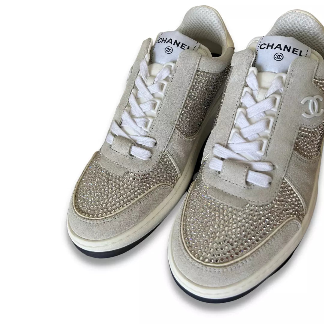 CHANEL CRYSTALS CC SNEAKER
