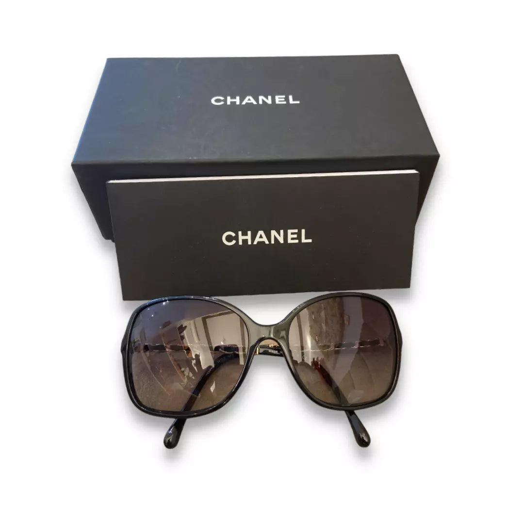 CHANEL RESIN & CHAIN SUNGLASSES