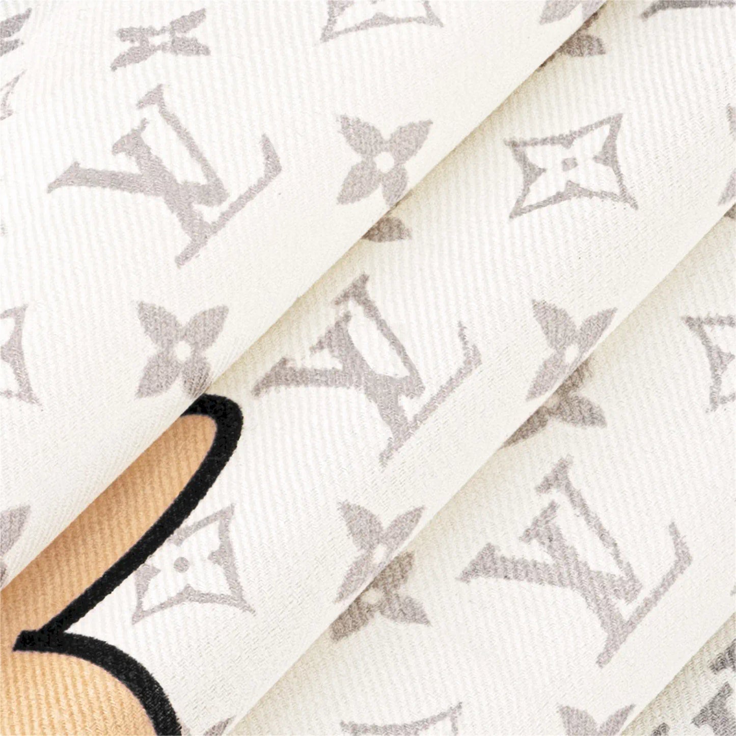 LOUIS VUITTON WHITE MONOGRAM SUPERFLAT LV X TM SCARF