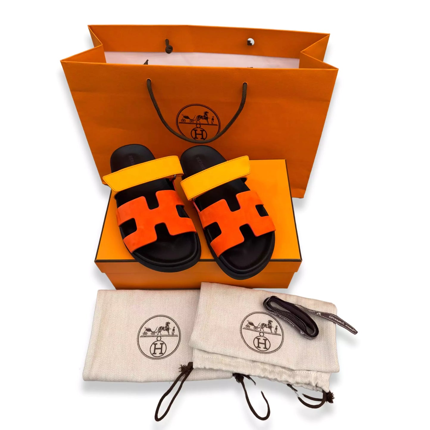 HERMÈS ROUGE ÉCARLATE/SUNSET SUEDE LEATHER CHYPRE SANDALS