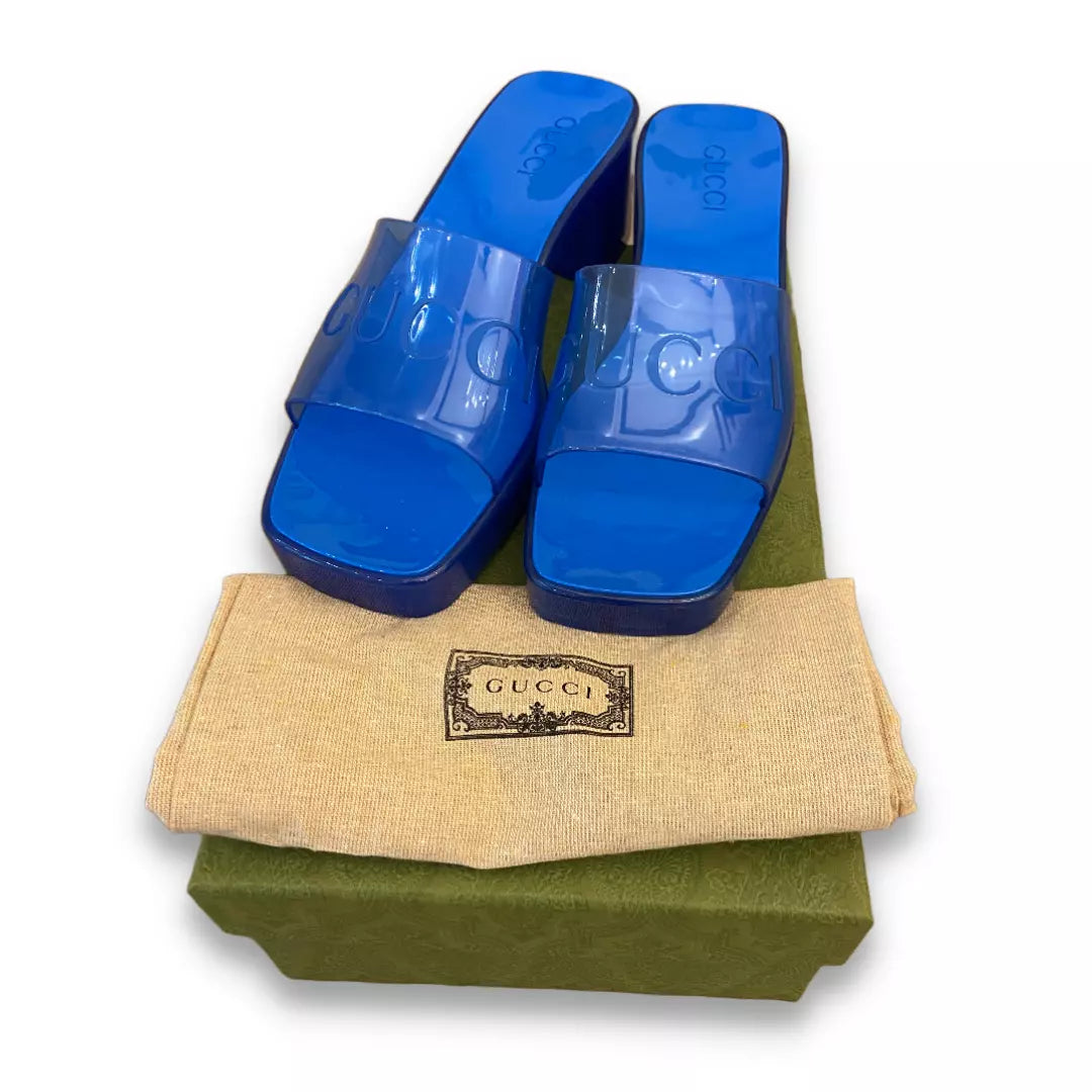 GUCCI BLUE RUBBER SANDALS