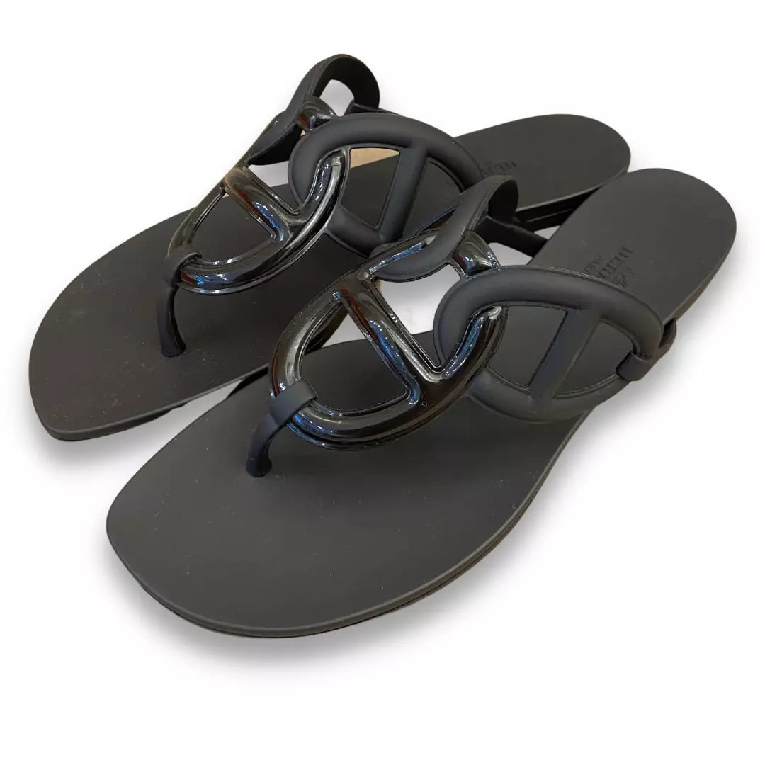 HERMÈS NOIR EGÈRIE SANDALS