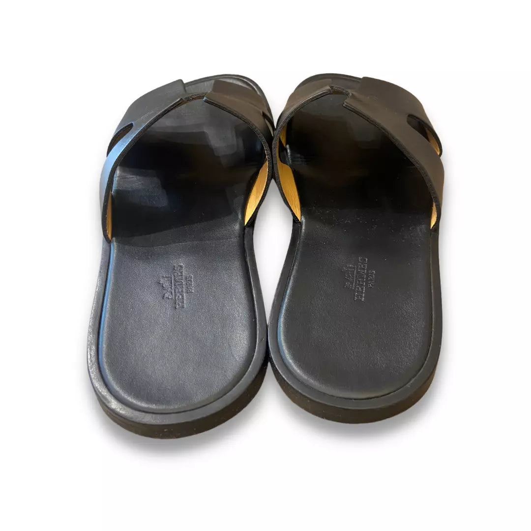 HERMÈS NOIR IZMIR SANDALS