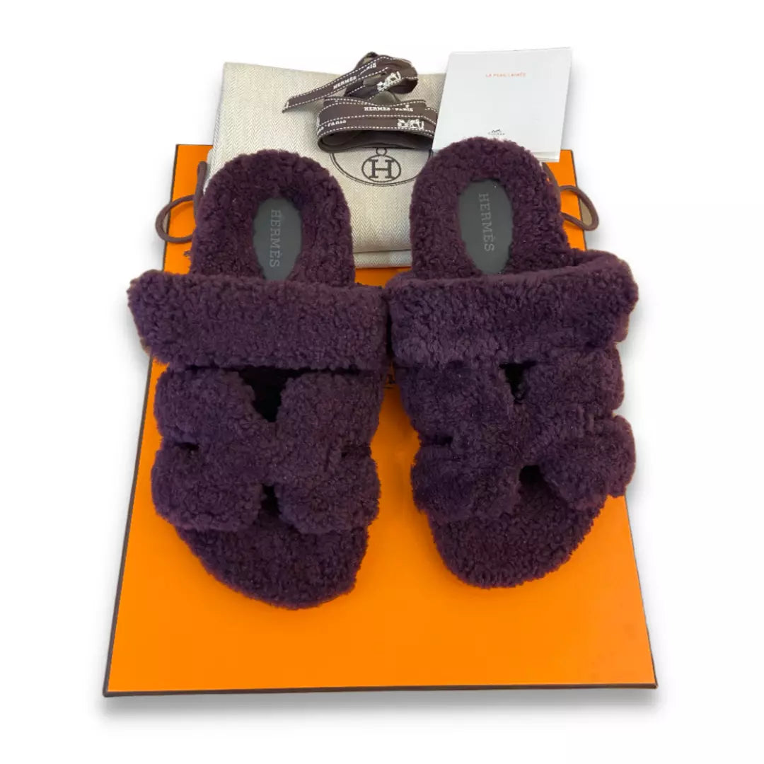 HERMÈS VIOLET WOOL CHYPRE SANDALS