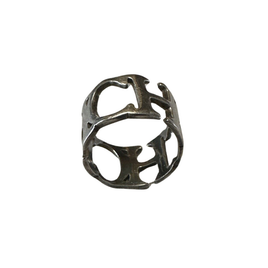 CAROLINA HERRERA SILVER LOGO RING
