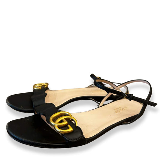 GUCCI BLACK GG QUARTER STRAP FLAP SANDAL