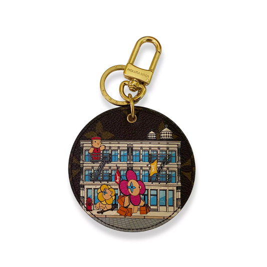 LOUIS VUITTON KEYCHAIN ILLUSTRE XMAS NEW YORK