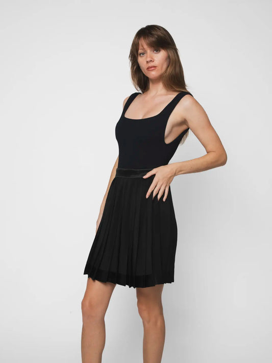 VERSACE BLACK PLEATED SKIRT