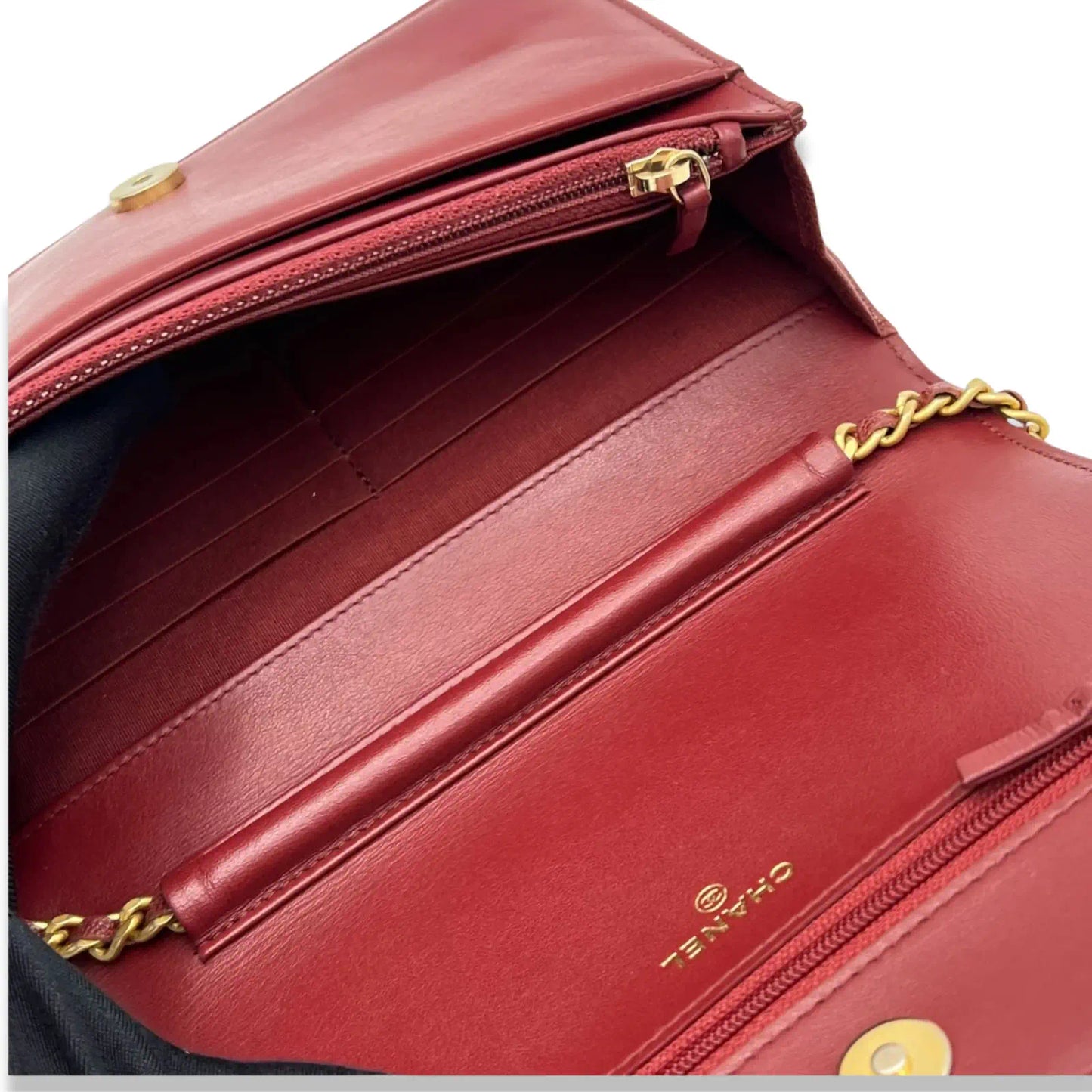 CHANEL RED WALLET ON CHAIN BAG