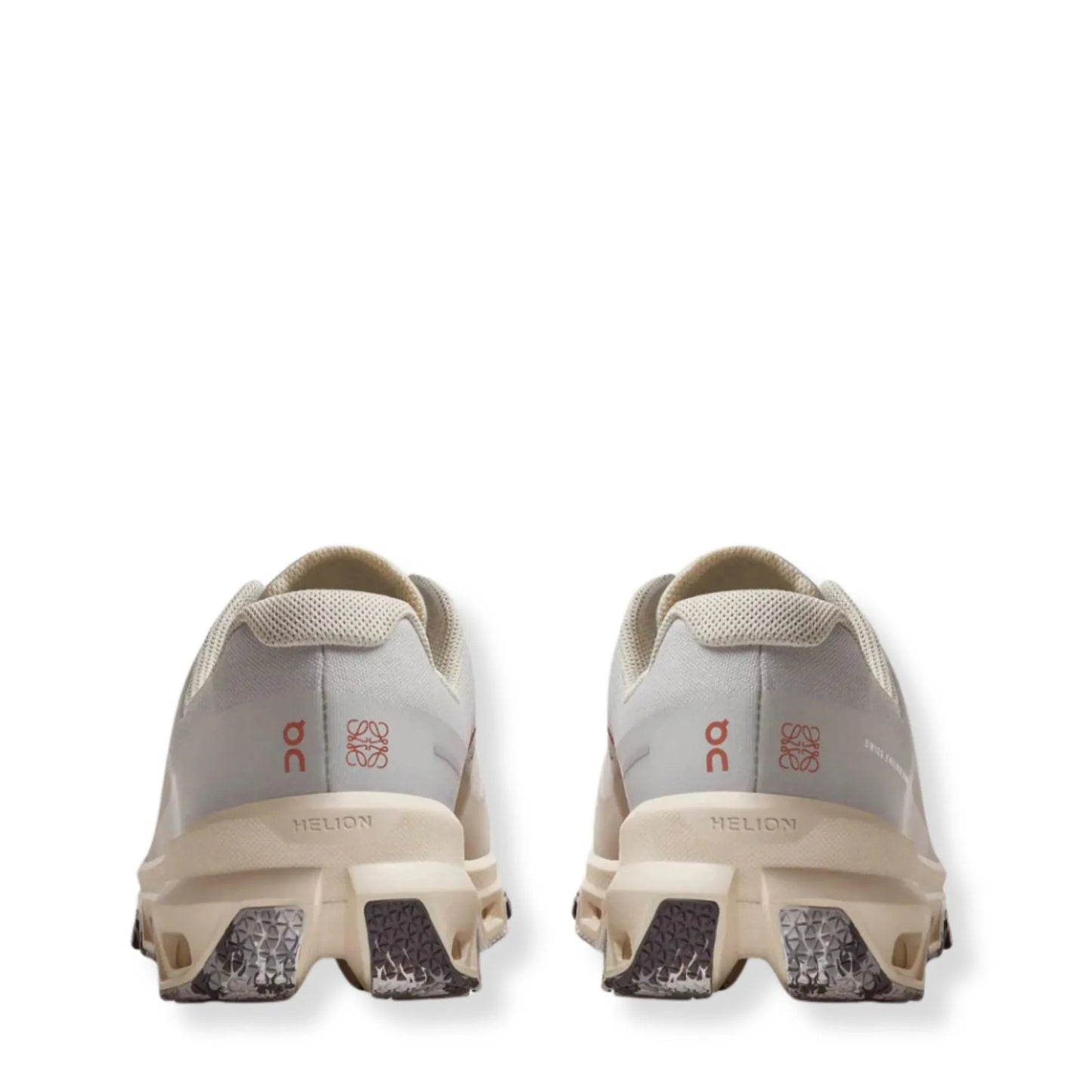 ZAPATILLAS LOEWE x ON WHITE