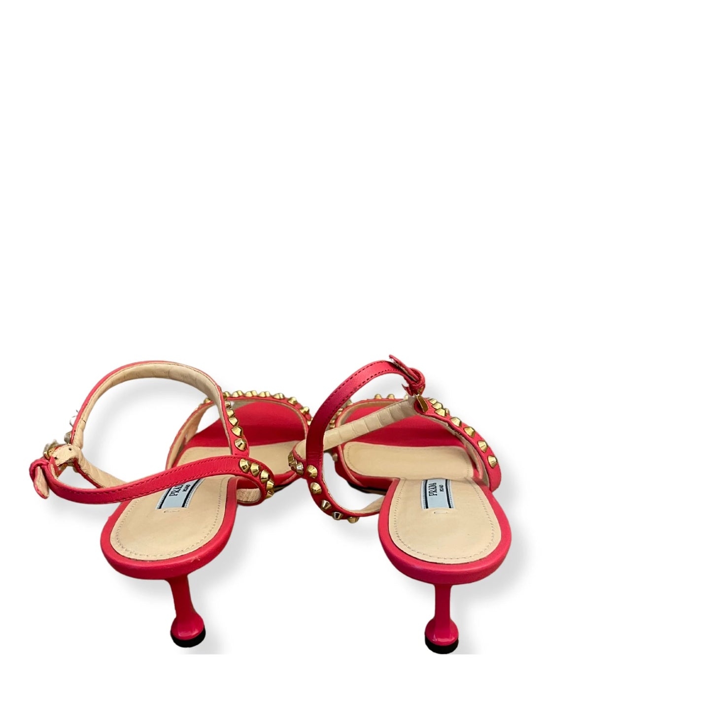 Sandalias Prada con tachas rosas