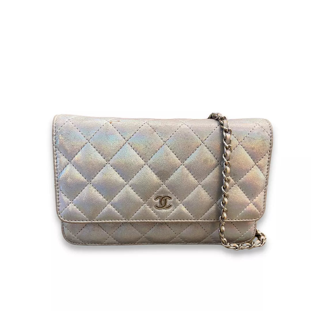 CHANEL SILVER LEATHER WALLET ON CHAIN BAG