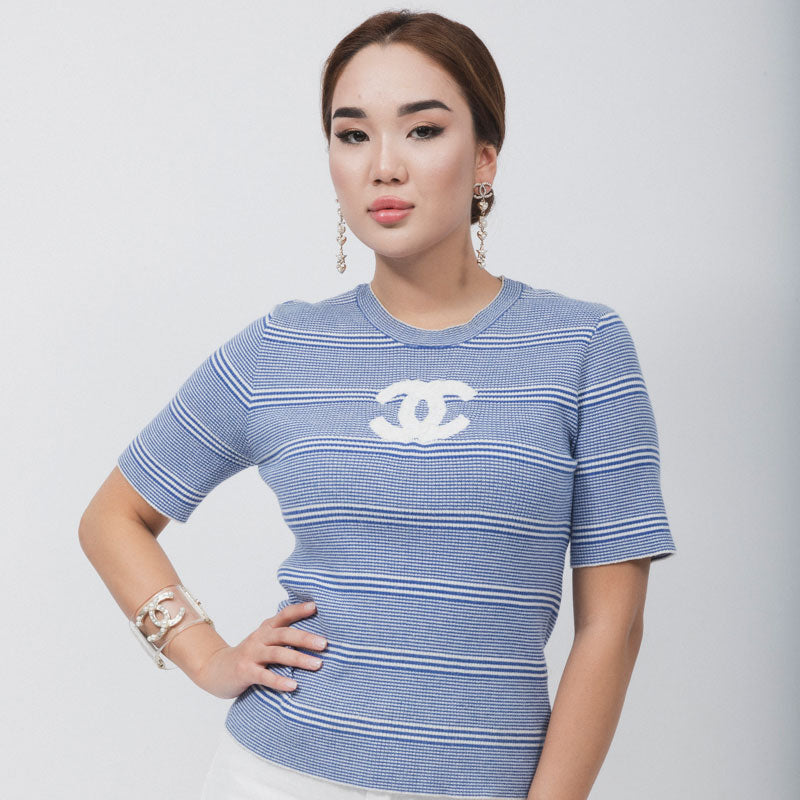 CHANEL STRIPED WHITE & BLUE LA PAUSA 2019 T-SHIRT