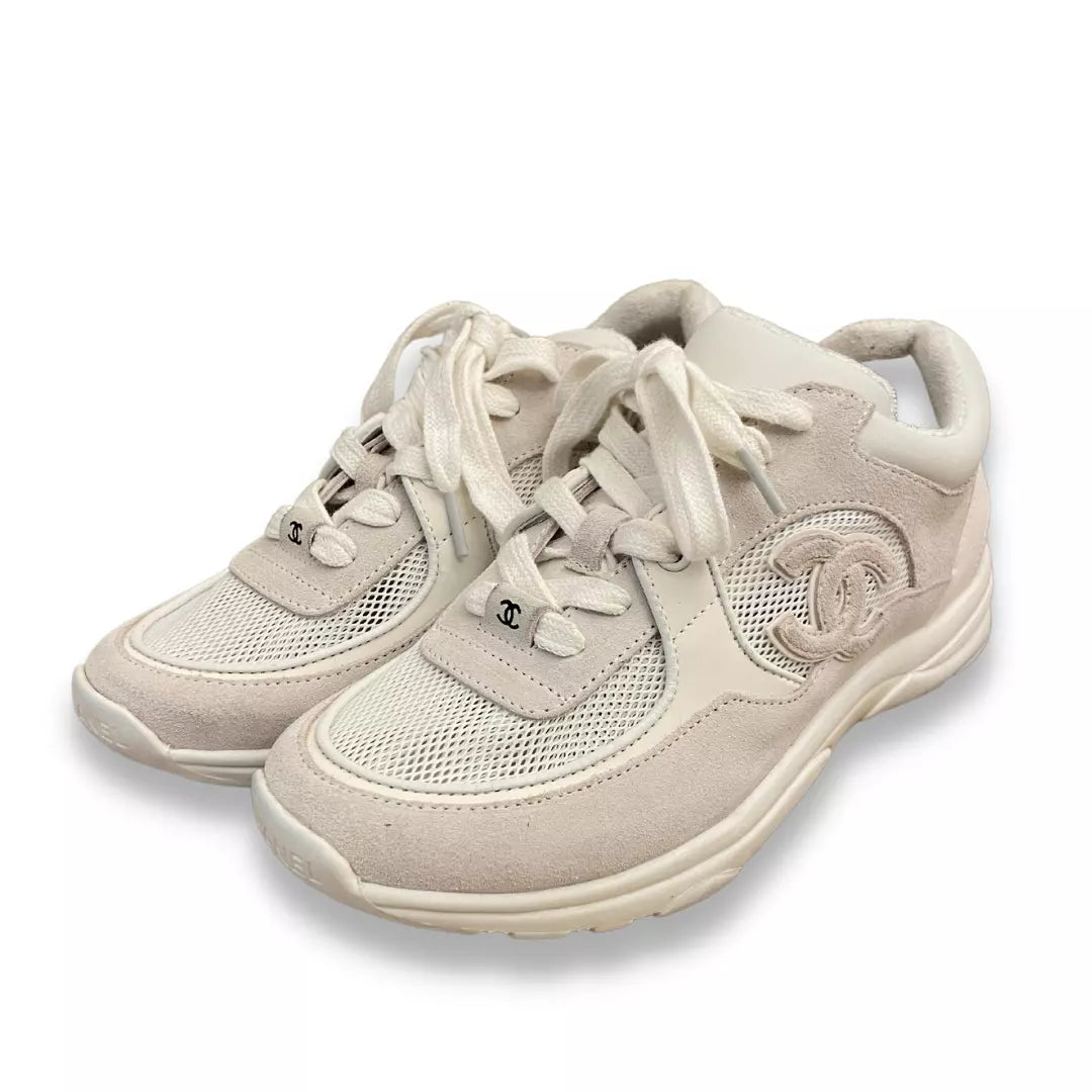 CHANEL WHITE SUEDE CALFSKIN CC SNEAKERS – EYE LUXURY CONCIERGE