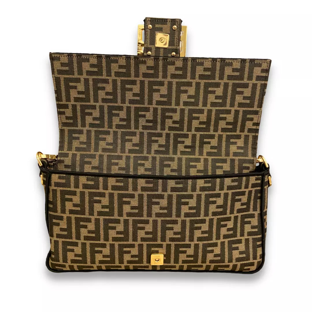 Fendi BROWN BAGUETTE FABRIC BAG