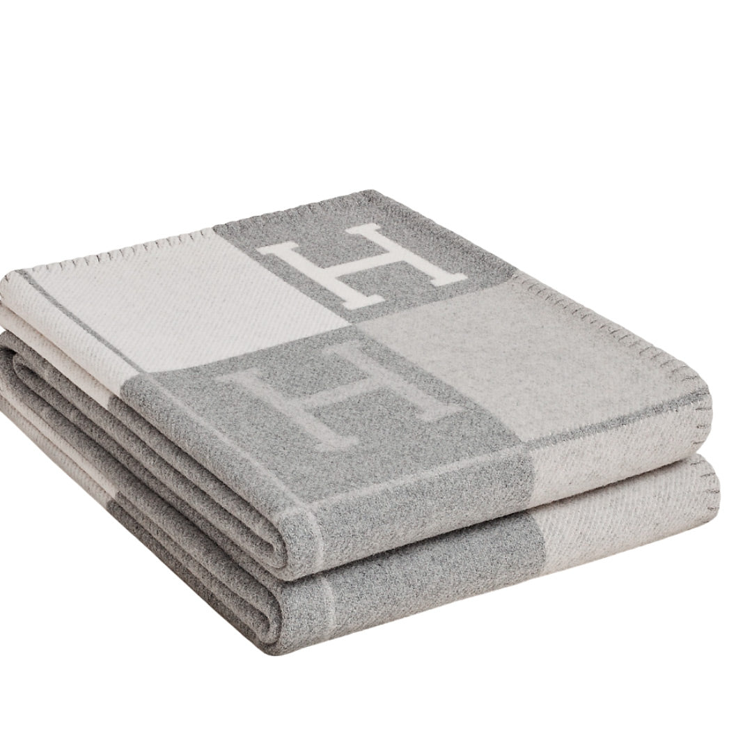 HERMÈS AVALON GREY BLANKET