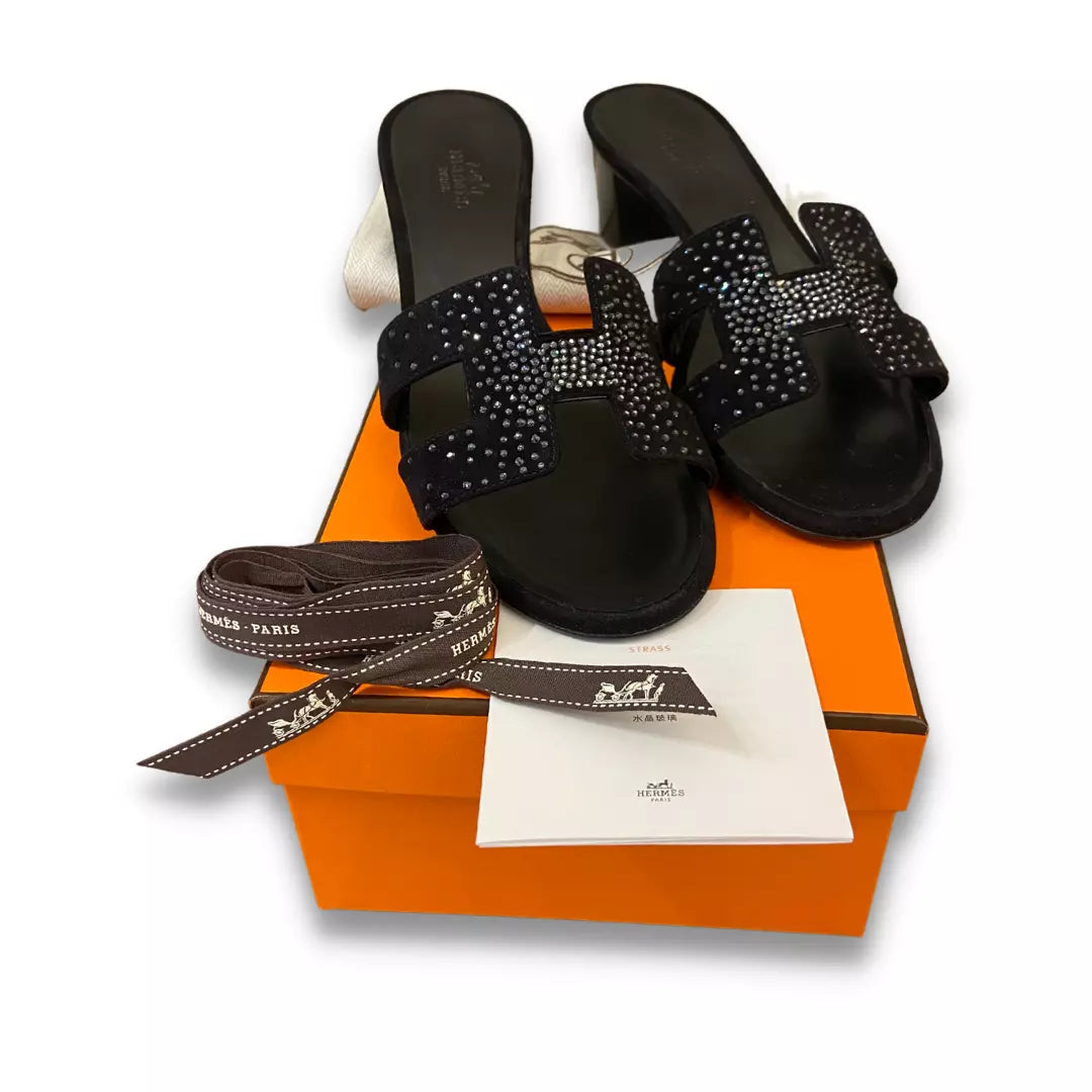 Sandalias Hermès Oasis negras y con strass