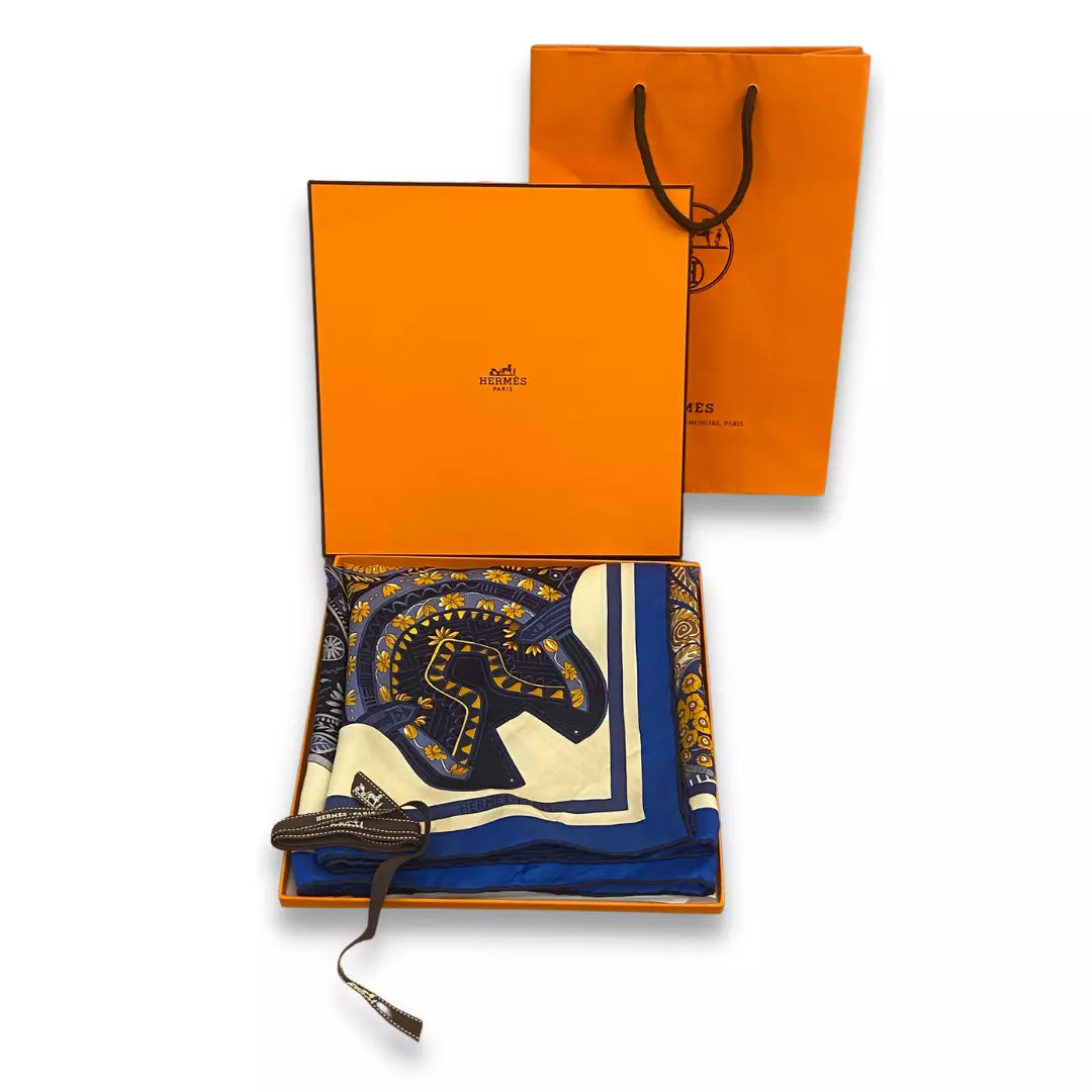 HERMÈS TAPIS DE SELLE SEDA CARRÉ