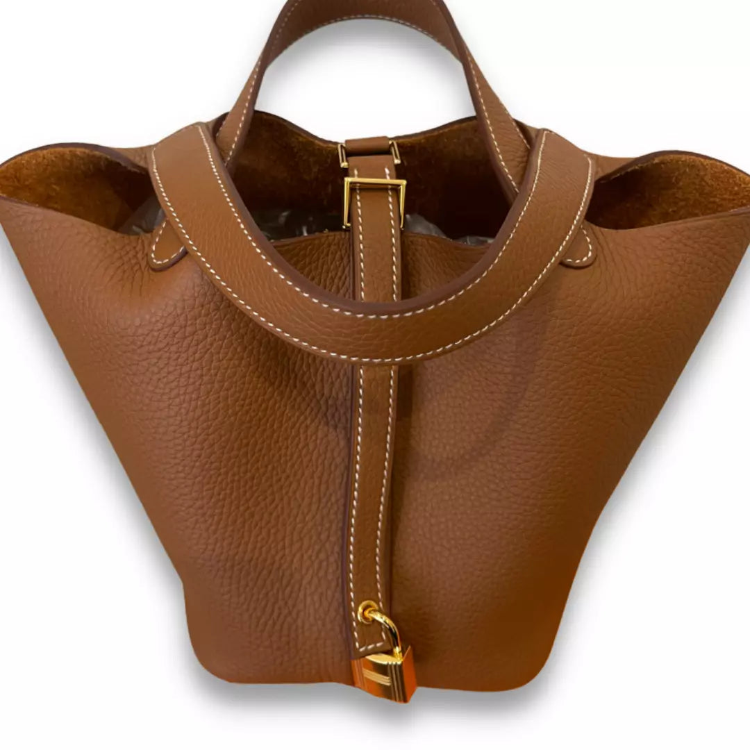 Hermès Picotine 18 Gold Clemence Bag