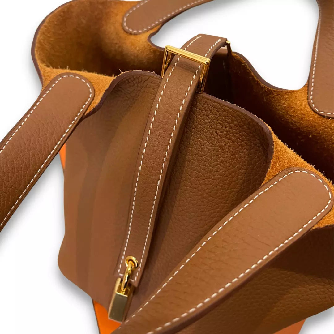Hermès Picotine 18 Gold Clemence Bag