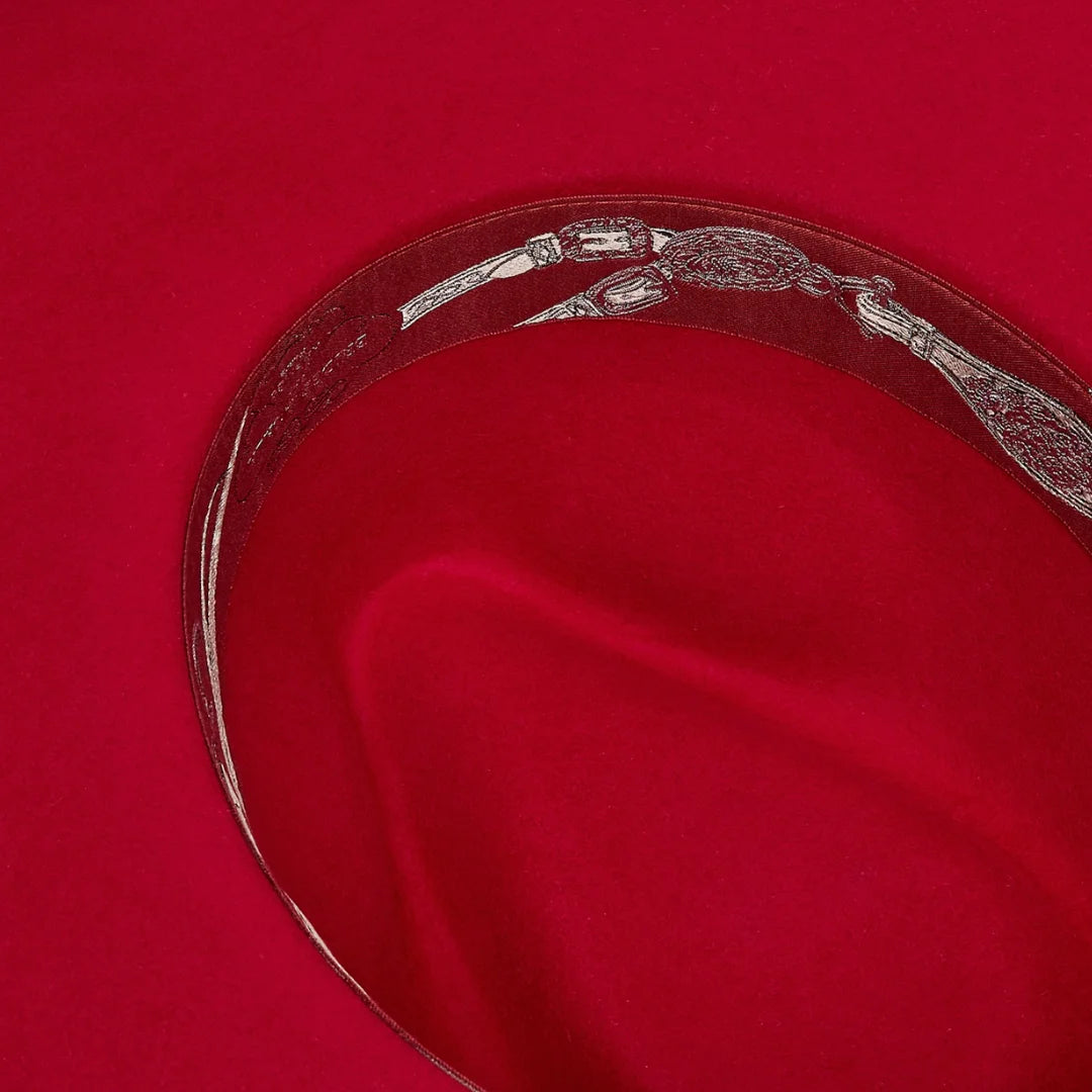 HERMÈS RED FAUBOURG MÉDOR HAT