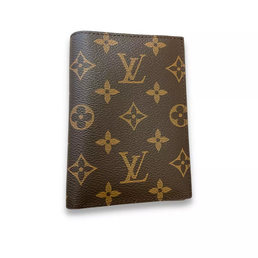 LOUIS VUITTON PINK LEATHER PASSPORT COVER
