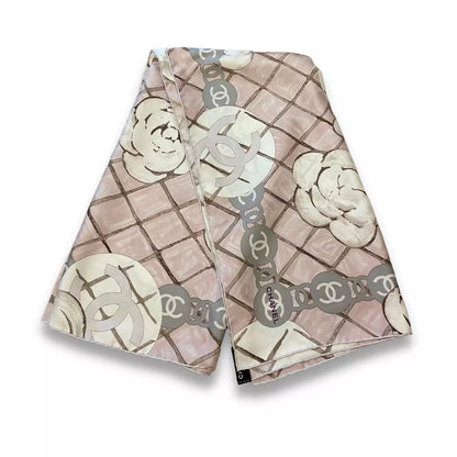 Pañuelo de seda CHANEL CAMELIA