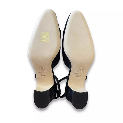 ZAPATO DESTALONADO CHANEL DE VAQUERO NEGRO