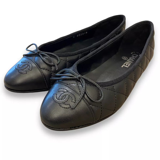 CHANEL BLACK BALLET FLATS