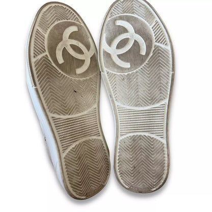 ZAPATILLAS CHANEL CC BLANCAS