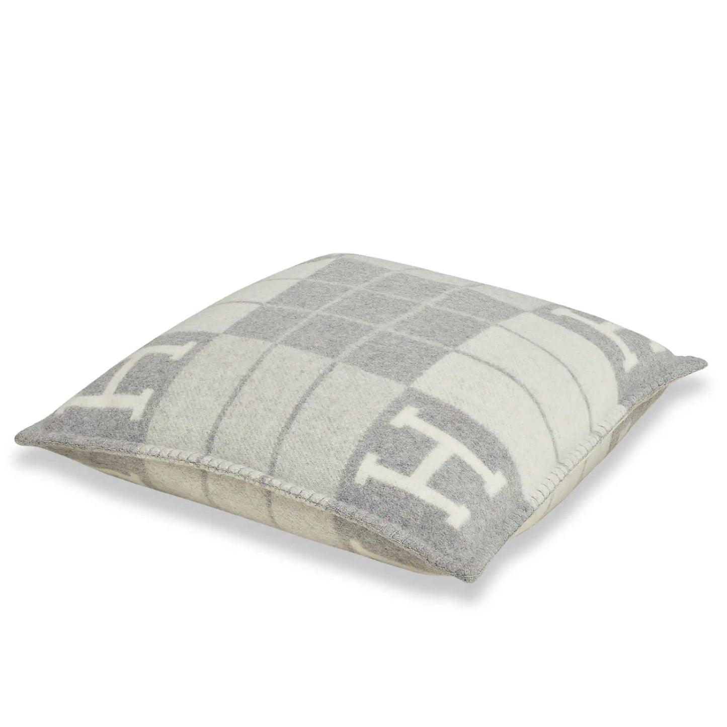 HERMÈS ÉCRU GRIS CLAIR AVALON III CUSHION SMALL