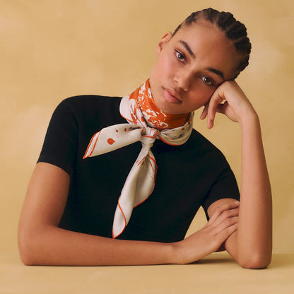 HERMÈS GRIS ARGENT ORANGE CHEVAL SURPRISE 90 SCARF