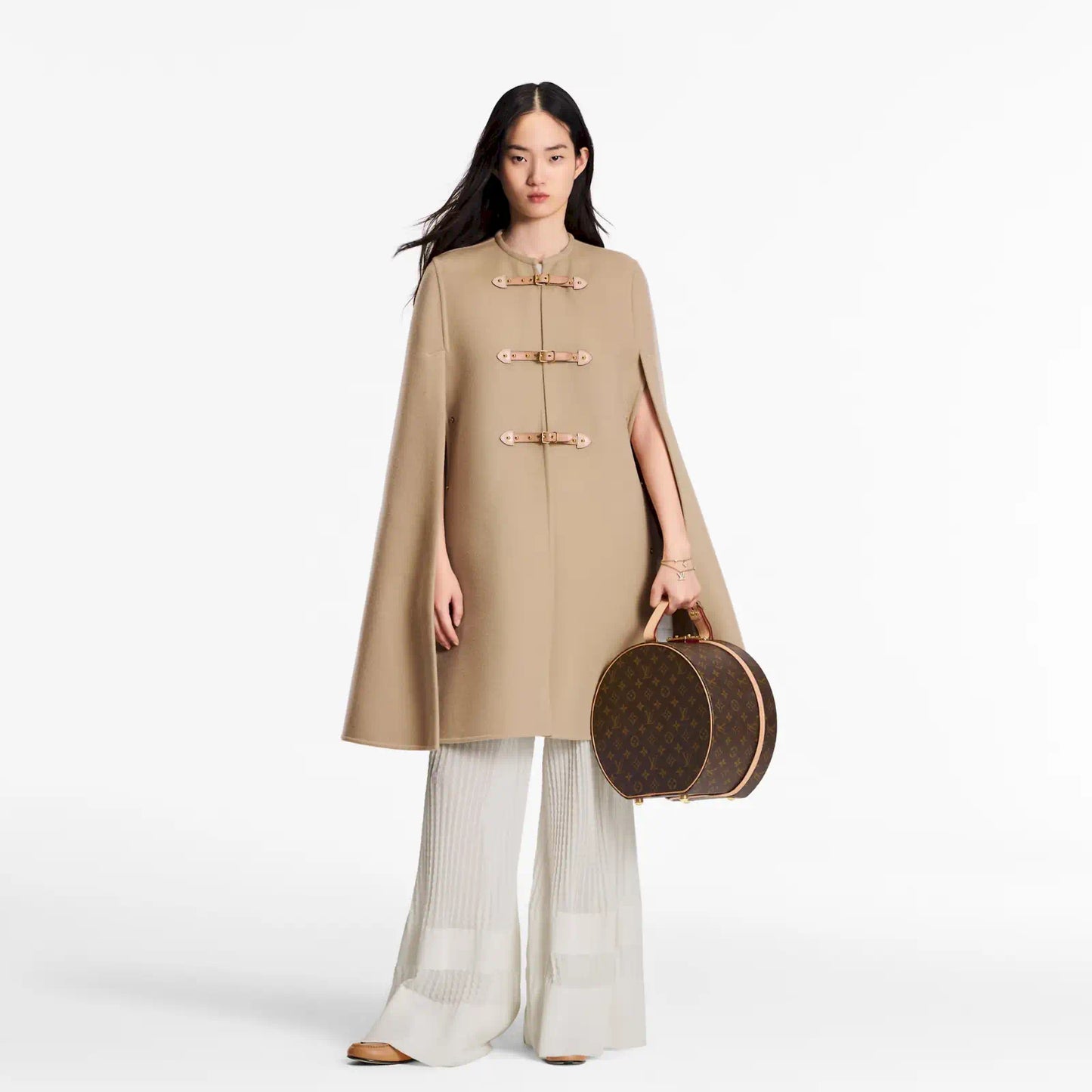 LOUIS VUITTON BOÎTE CHAPEAU 30 MONOGRAM CANVAS