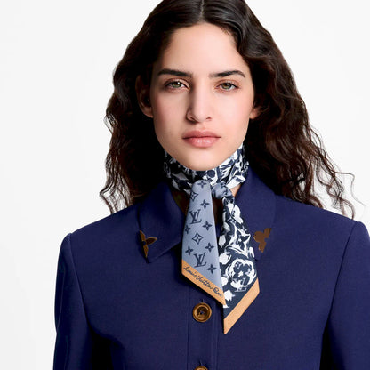 LOUIS VUITTON BLUE LV SAFARI BB SCARF