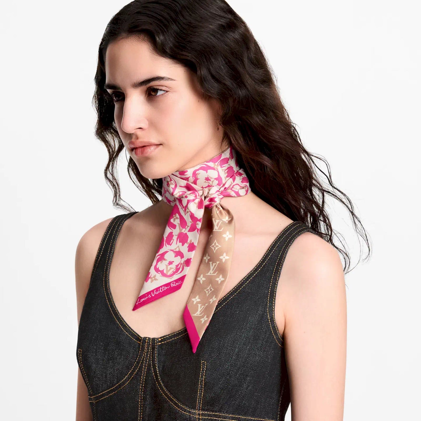LOUIS VUITTON LV SAFARI BB SCARF