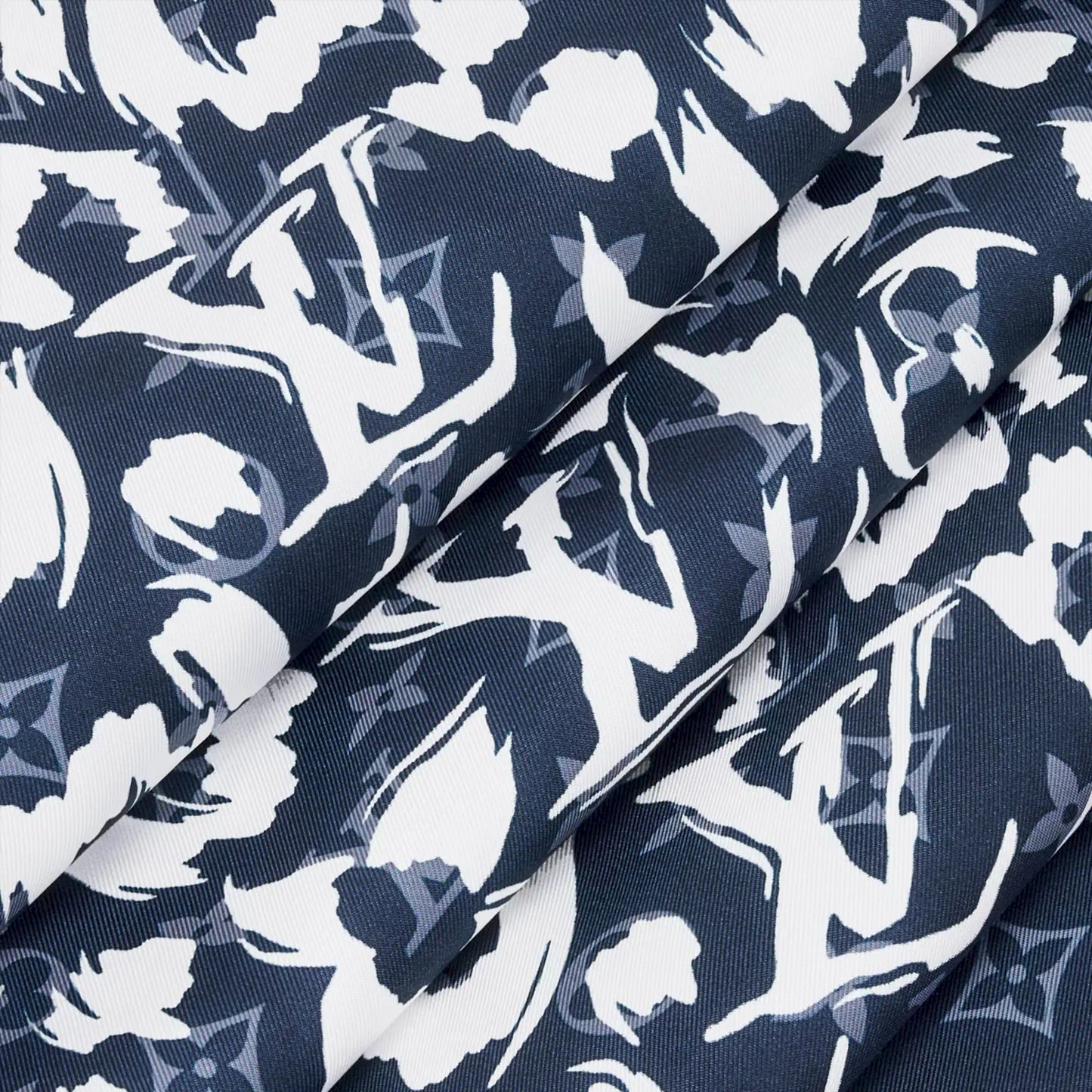 LOUIS VUITTON BLUE SAFARI 90 SILK SCARF