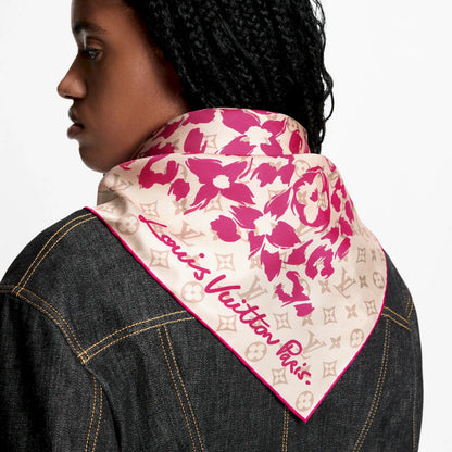 LOUIS VUITTON PINK SAFARI 90 SILK SCARF