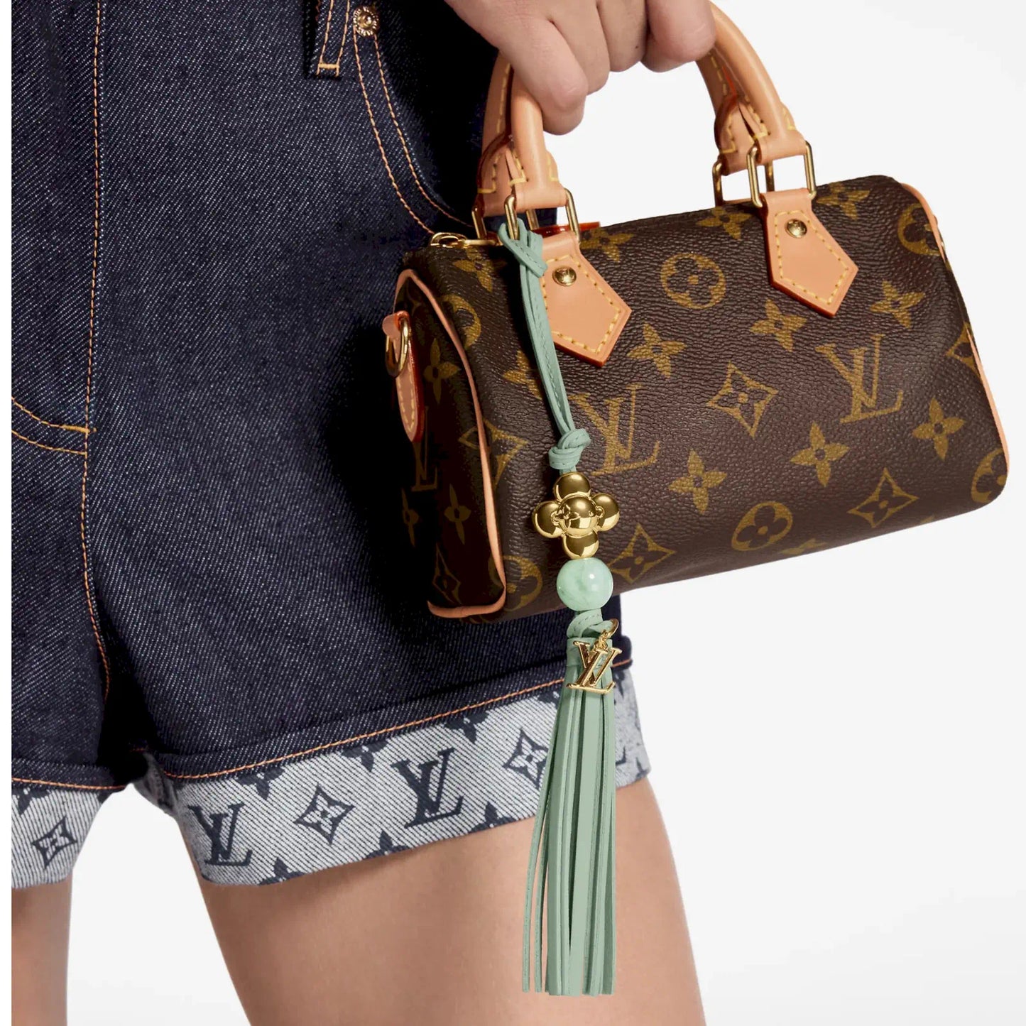 LOUIS VUITTON VIVIENNE ENERGY BAG CHARM / KEY HOLDER