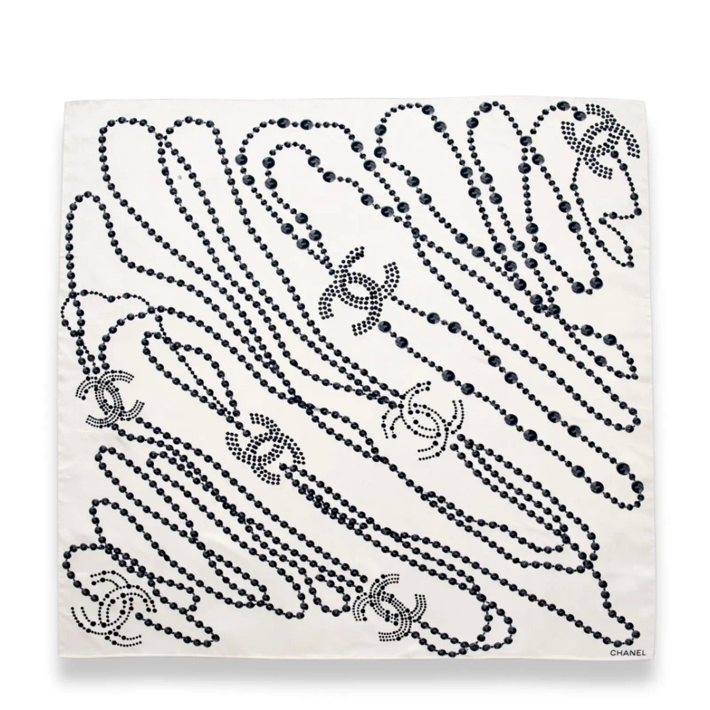 CHANEL PEARLS SILK CARRÉ