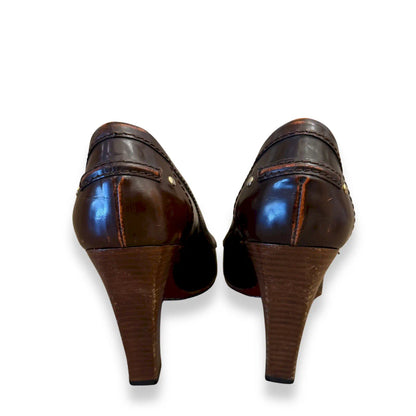 CELINE BROWN LEATHER PUMPS