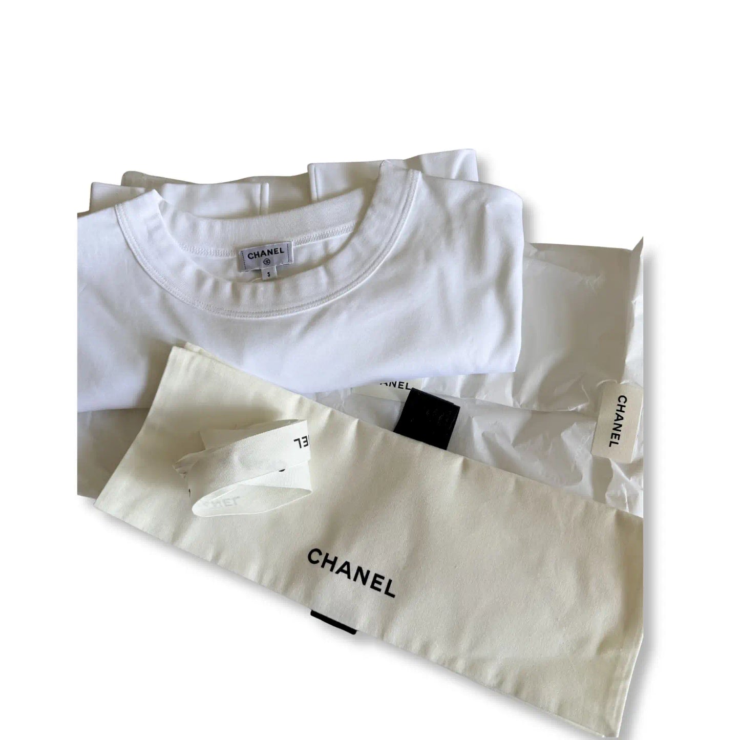 CHANEL WHITE SEAHORSE EMBELLISHED T-SHIRT