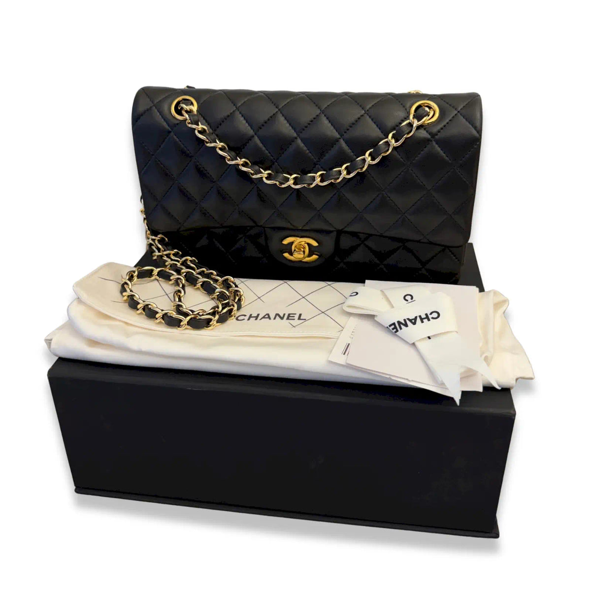 CHANEL BLACK CLASSIC FLAP BAG