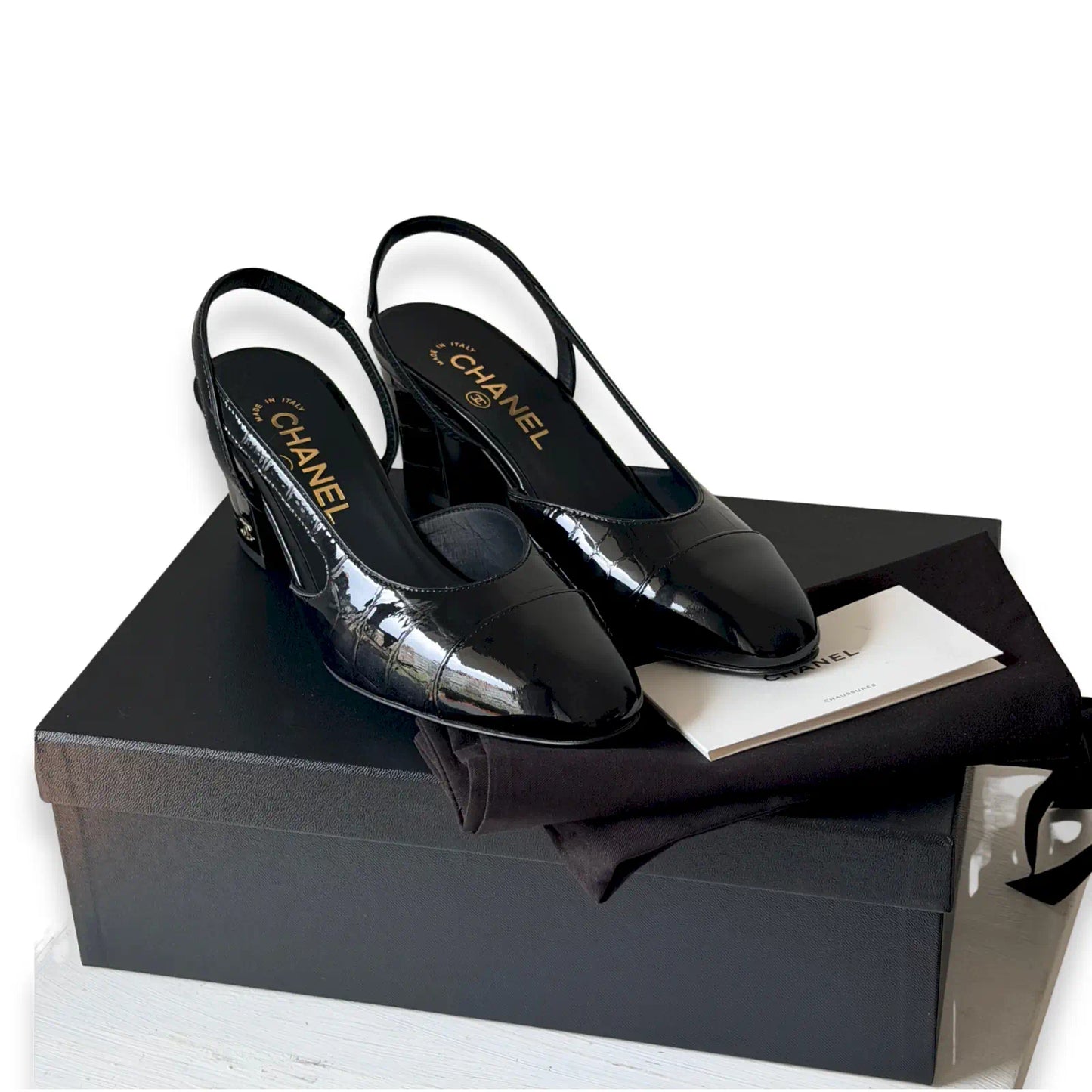 CHANEL BLACK PATENT CROCODILE EMBOSSED SLINGBACK HEELS