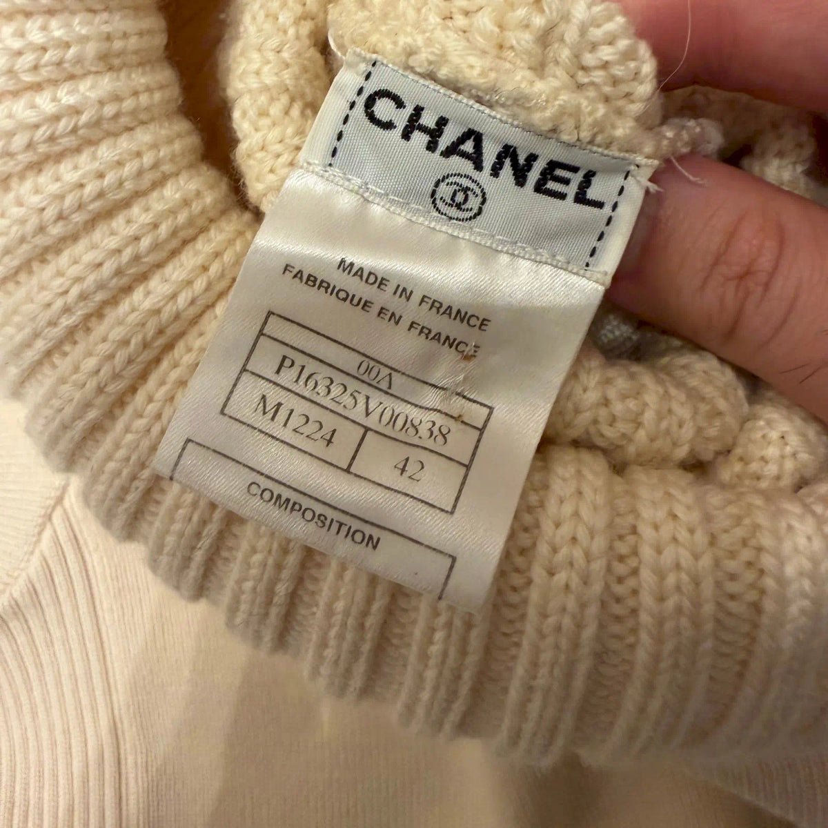 CHANEL NATA RIBBED TURTLENECK SWEATER