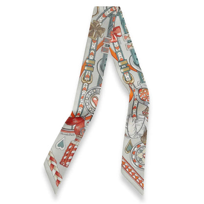 HERMÈS HARNAIS DE CŒUR GREY & ORANGE SILK TWILLY SCARF