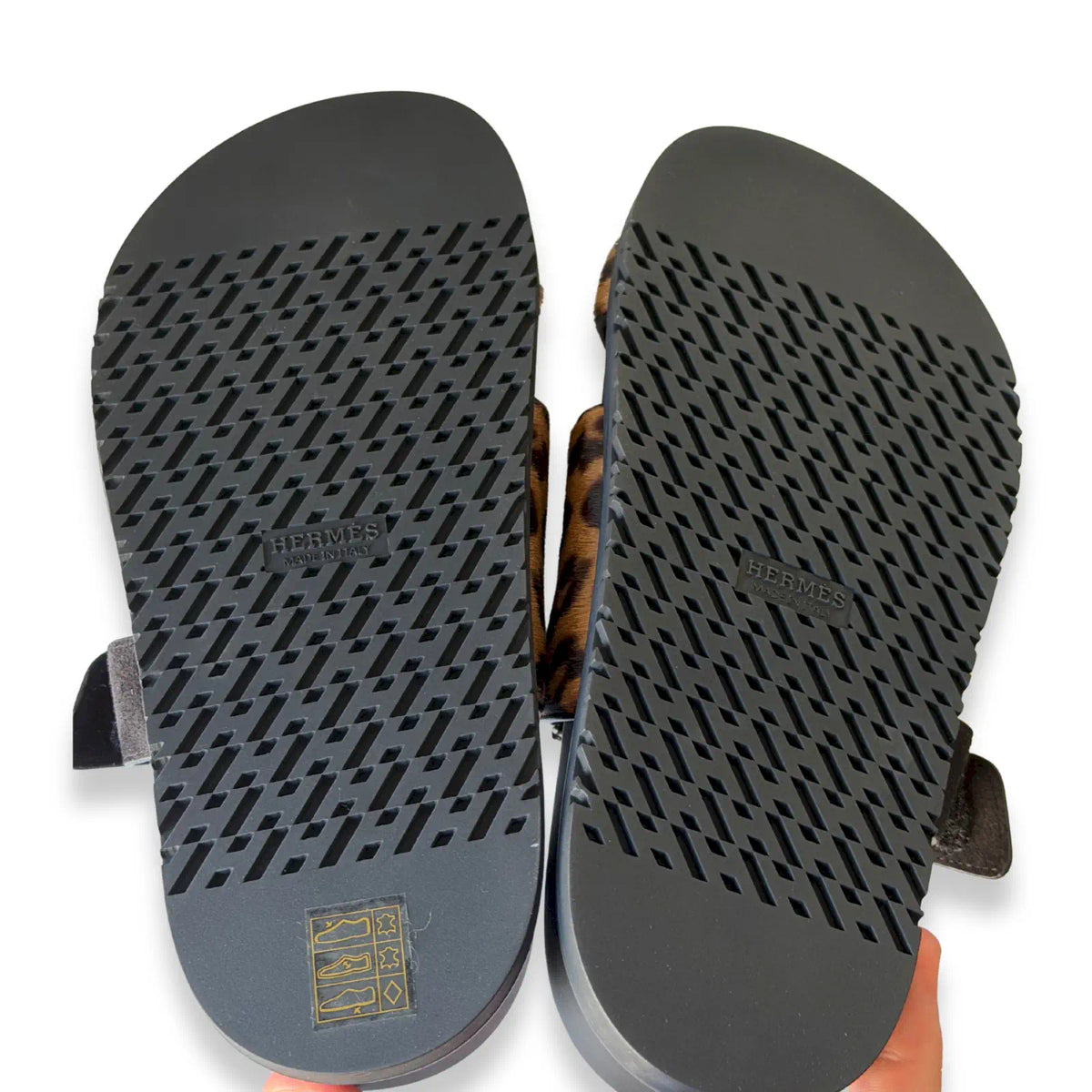 HERMÈS LEOPARD CHYPRE SANDALS