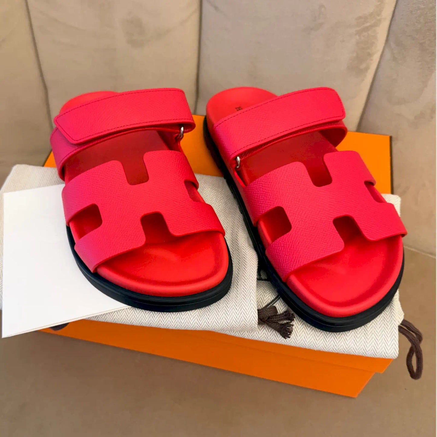 HERMÈS ROSE GRENADE CHYPRE SANDALS