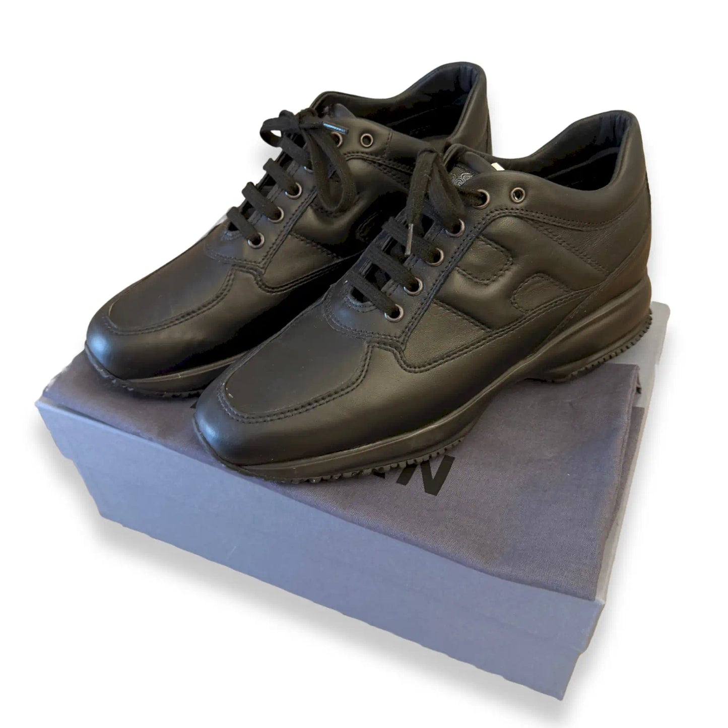 HOGAN INTERACTIVE BLACK LEATHER SNEAKERS