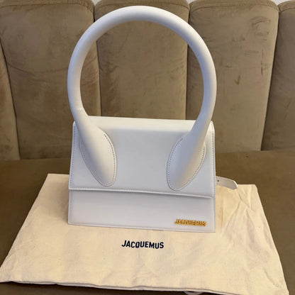 JACQUEMUS WHITE LARGE CHIQUITO BAG